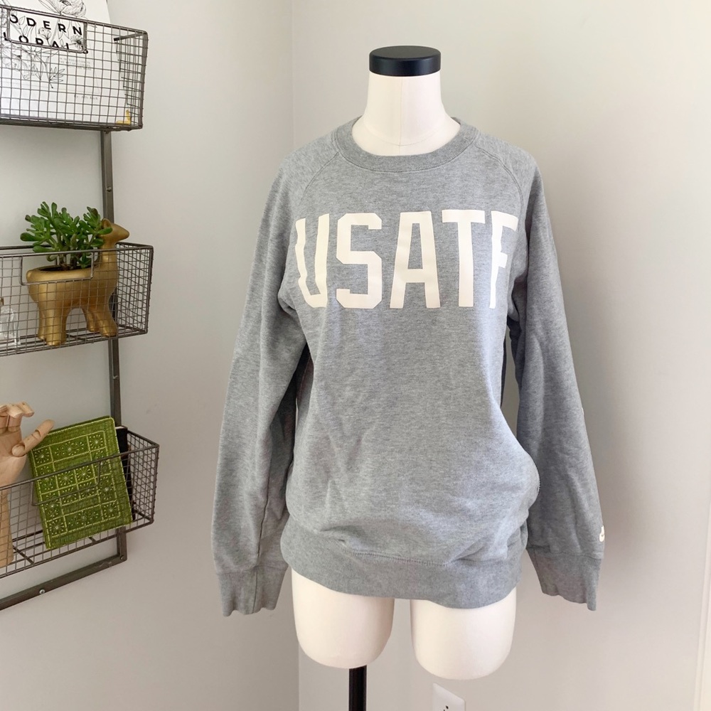 Nike Track and Field Small Sweatshirt